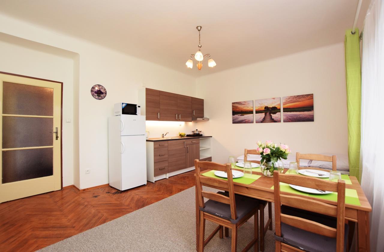 פראג Cisarka Apartments מראה חיצוני תמונה